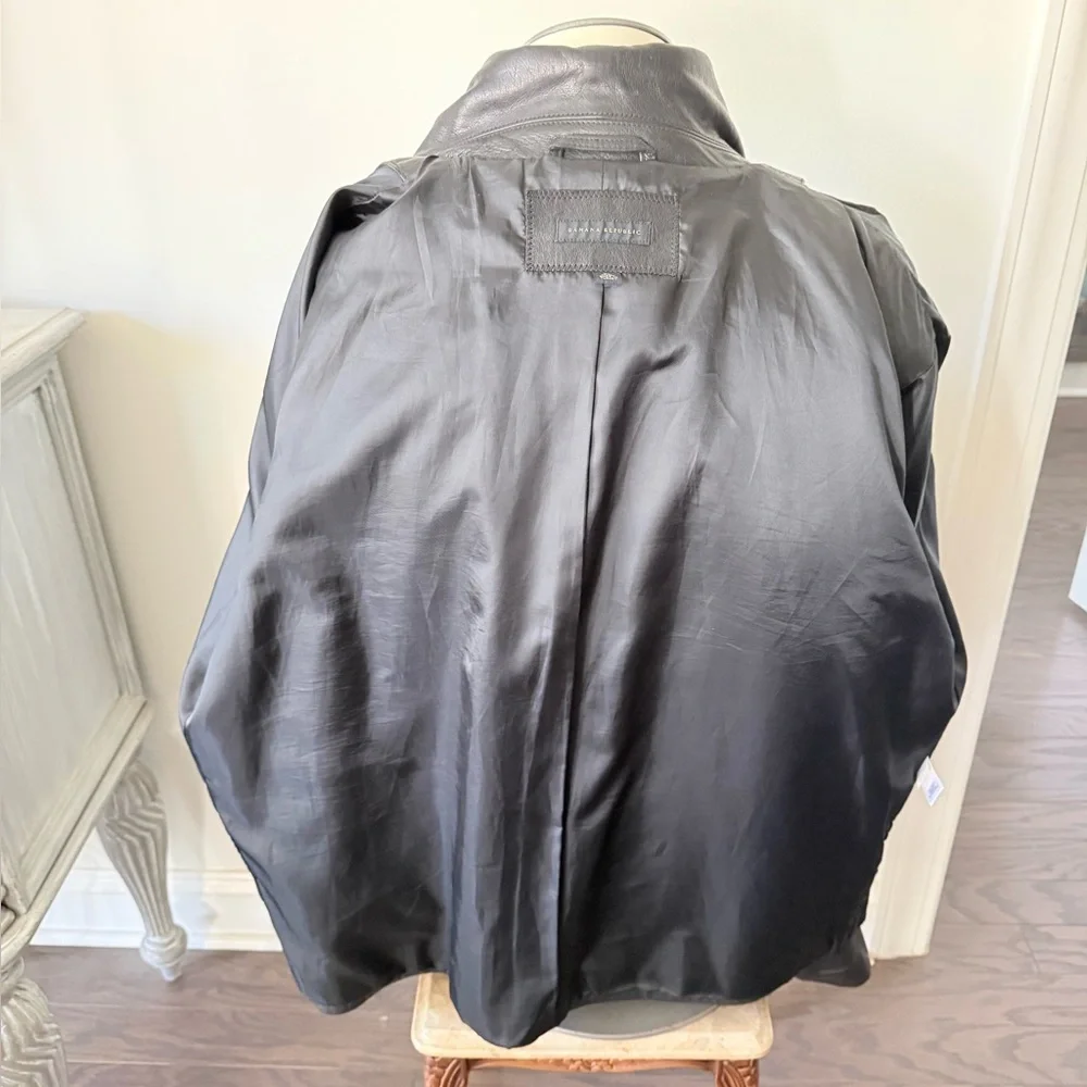 VTG! BANANA REPUBLIC Leather Jacket Size XL